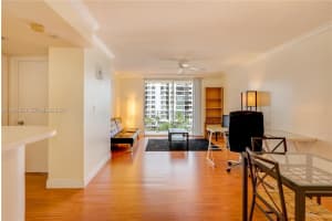 770 Claughton Island Dr APT 811, Miami, FL 33131, - MLS#A11954378