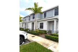 470 Ne 12th St Florida City, FL 33034 - MLS#A11954382