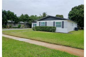 4431 Nw 13th St Lauderhill, FL 33313 - Off Market