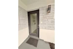 4431 Nw 13th St Lauderhill, FL 33313 - Off Market