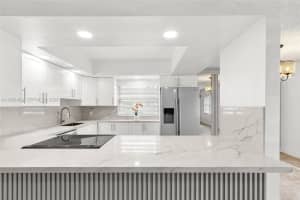 850 Sw 133rd Ter 118b Pembroke Pines, FL 33027 - MLS#A11954402