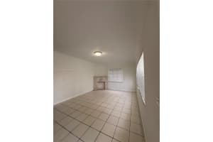 2390 30th St , Miami, FL 33142 - MLS#A11954435