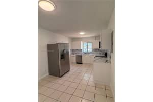 2390 30th St , Miami, FL 33142 - MLS#A11954435