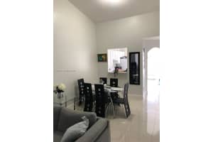 27 Ne 13th Ave 4 Homestead, FL 33033 - MLS#A11954453