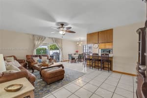 9412 Sw 184th Ter Cutler Bay, FL 33157 - MLS#A11954465