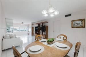 9441 Sunrise Lakes Blvd 310 Sunrise, FL 33322 - MLS#A11954474