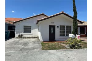 11537 Sw 6th St, Sweetwater