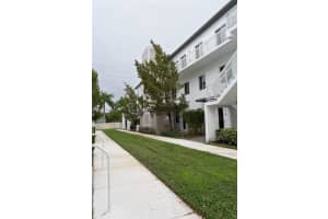 10229 Nw 64th Ter 301 Doral, FL 33178 - MLS#A11954485