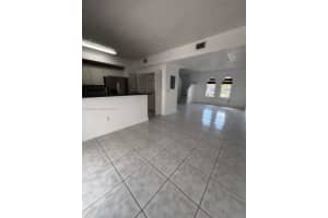 5200 Nw 109th Ave 5 Doral, FL 33178 - MLS#A11954487