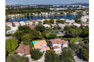 11113 Nw 71st Ter Doral, FL 33178 - MLS#A11954507