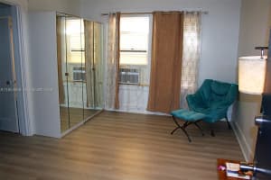 124 Mendoza Ave 1a Coral Gables, FL 33134 - MLS#A11954509