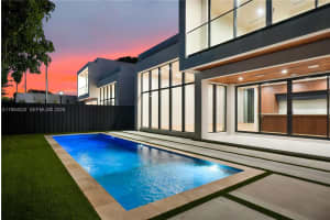 229 Nw 42nd St Miami, FL 33127 - MLS#A11954520