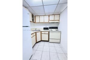 4550 Nw 9th St 812e, Miami 4550 Nw 9th St 812e, Miami