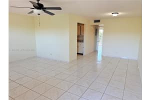 850 Sw 133rd Ter 416b Pembroke Pines, FL 33027 - MLS#A11954533