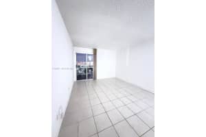 4550 NW 9th St #812e, Miami, FL 33126, - MLS#A11954537