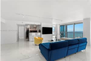 2655 Collins Ave, Miami Beach, FL 33140, - MLS#A11954555