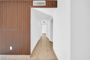 8145 Nw 7th St 111 Miami, FL 33126 - MLS#A11954557