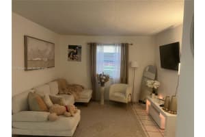 526 Nw 114th Ave 103 Sweetwater, FL 33172 - MLS#A11954564