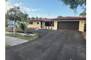 1109 Se 10th St Deerfield Beach, FL 33441 - MLS#A11954571