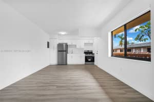 13210 Memorial Hwy 216 North Miami, FL 33161 - MLS#A11954576