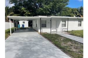 15901 W Bunche Park Dr 15901 Miami Gardens, FL 33054 - MLS#A11954579