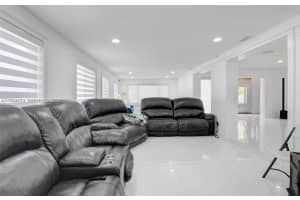 1470 Sw 73rd Pl Miami, FL 33144 - MLS#A11954620