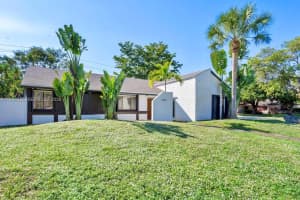 7380-r Nw 44th Ct Rnt Lauderhill, FL 33319 - Off Market