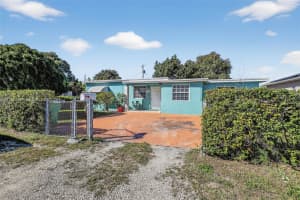 10340 Nw 32nd Pl Miami, FL 33147 - MLS#A11954667