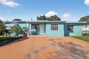 10340 Nw 32nd Pl Miami, FL 33147 - MLS#A11954667