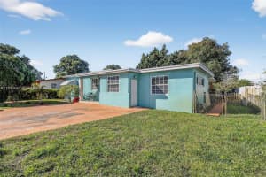 10340 Nw 32nd Pl Miami, FL 33147 - MLS#A11954667