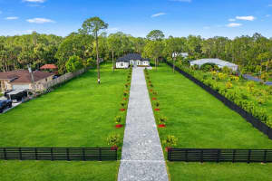 1687 19th St Sw Naples, FL 34 - MLS#A11954682