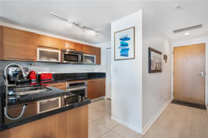 253 Ne 2nd St 3104 Miami, FL 33132 - MLS#A11954689