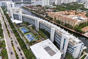 2950 NE 188th St APT 302, Aventura, FL 33180, - MLS#A11954710