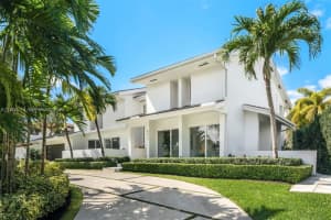 6832 Sunrise Ct, Coral Gables