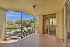 9520 Seagrape Dr 306 Davie, FL 33324 - MLS#A11954730