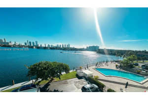 16546 Ne 26th Ave 4j North Miami Beach, FL 33160 - MLS#A11954734