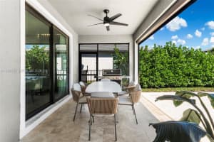 4642 W Pinehurst Trl W Oakland Park, FL 33309 Sold 03/03/26