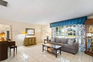 2201 Nw 87th Ave Pembroke Pines, FL 33024 - MLS#A11954783