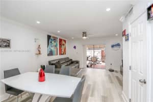 30 Sw 108th Ave 7g Sweetwater, FL 33174 - MLS#A11954784