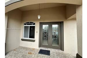 3783 Nw 201st Ter, Miami Gardens