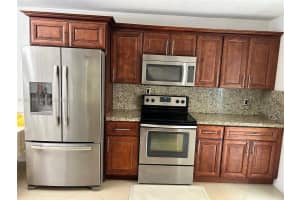 9225 Nw 49th Pl 9225 Sunrise, FL 33351 - MLS#A11954798