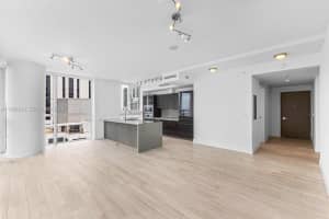 1080 Brickell Ave 3909 Miami, FL 33131 - MLS#A11954819