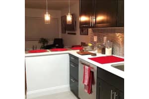 4061 N Dixie Hwy 30 Oakland Park, FL 33334 - MLS#A11954825