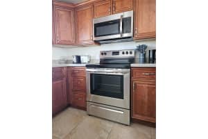 9441 Live Oak Pl 407 Davie, FL 33324 - MLS#A11954833