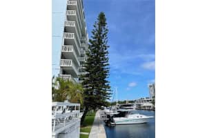 13155 Ixora Ct 901 North Miami, FL 33181 - MLS#A11954843