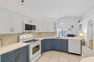 1024 Nw 184th Way Pembroke Pines, FL 33029 - MLS#A11954847