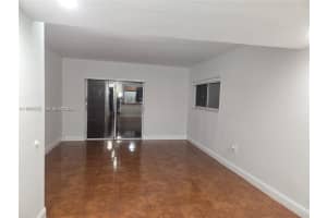 2730 W 76th St 201 Hialeah, FL 33016 - MLS#A11954862