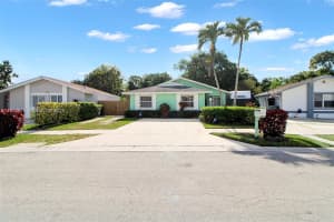 11942 Sw 210th St Miami, FL 33177 - MLS#A11954876