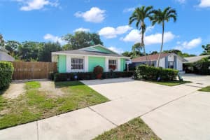 11942 Sw 210th St Miami, FL 33177 - MLS#A11954876