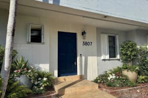 MLS# A11954897, North Miami Beach, Florida 33160